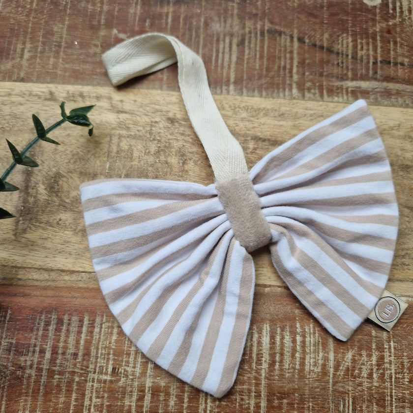 Speendoekje strik -wit/beige