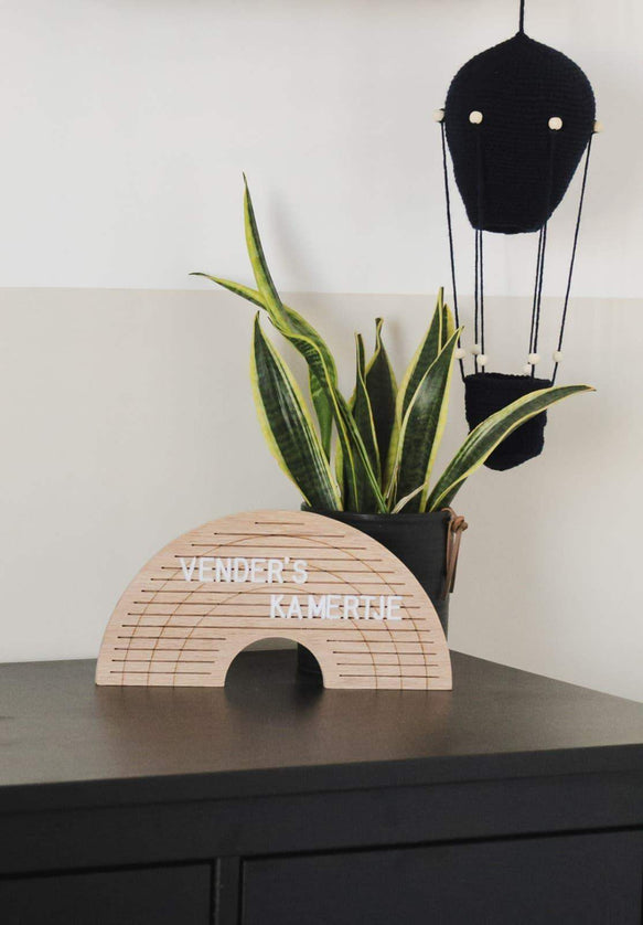 Letterbord regenboog kinderkamer