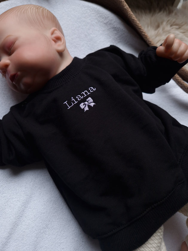 Geborduurde sweater | Naam met eventueel een strik