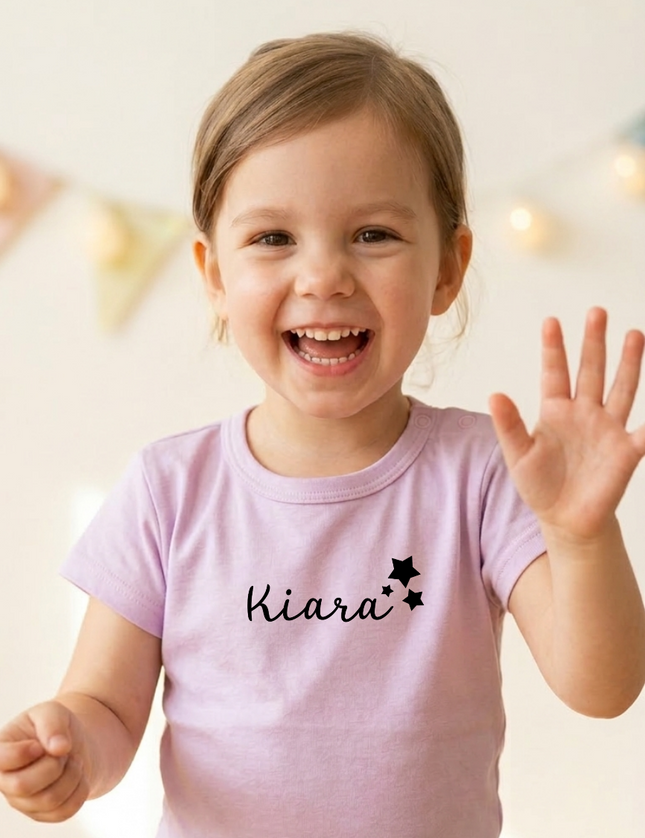 Gepersonaliseerd kinder t-shirt met naam en sterren - jongens & meisjes